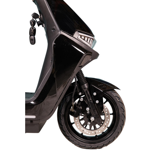 Електроскутер ATLAS Shark 2 Box 2000 W Black(3165)