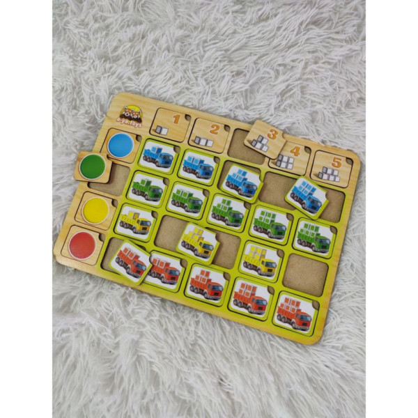 Дерев'яний пазл-сортер "Вантажівки" Ubumblebees (ПСФ102) PSF102 колір та рахунок (PSF102)