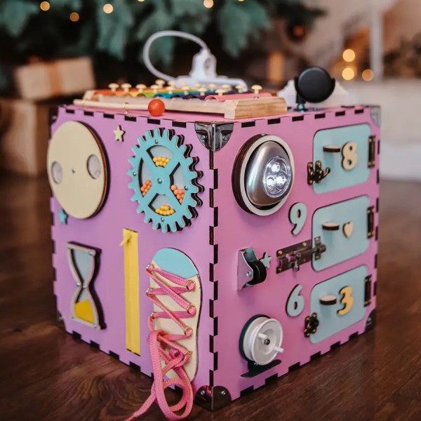 Розвиваюча іграшка Бізікуб Temple Group TG200132 30х30х30см Рожевий (TG200132)