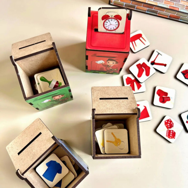 Дерев'яна настільна гра "Веселий листоноша" Ubumblebees (ПСД081) PSD081 сортер-комодик (PSD081)