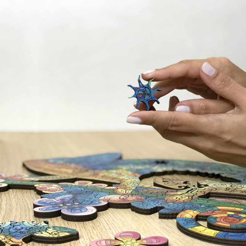 Деревянный пазл. GO Puzzle "Приключения переливающегося хамелеона" 137 дет. GO0002