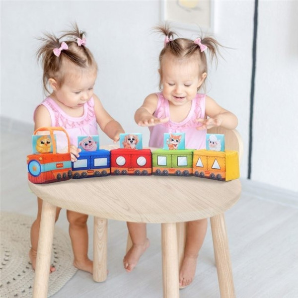 М'яка розвиваюча іграшка "Паровозик" МС 090602-08 (МС 090602-08)