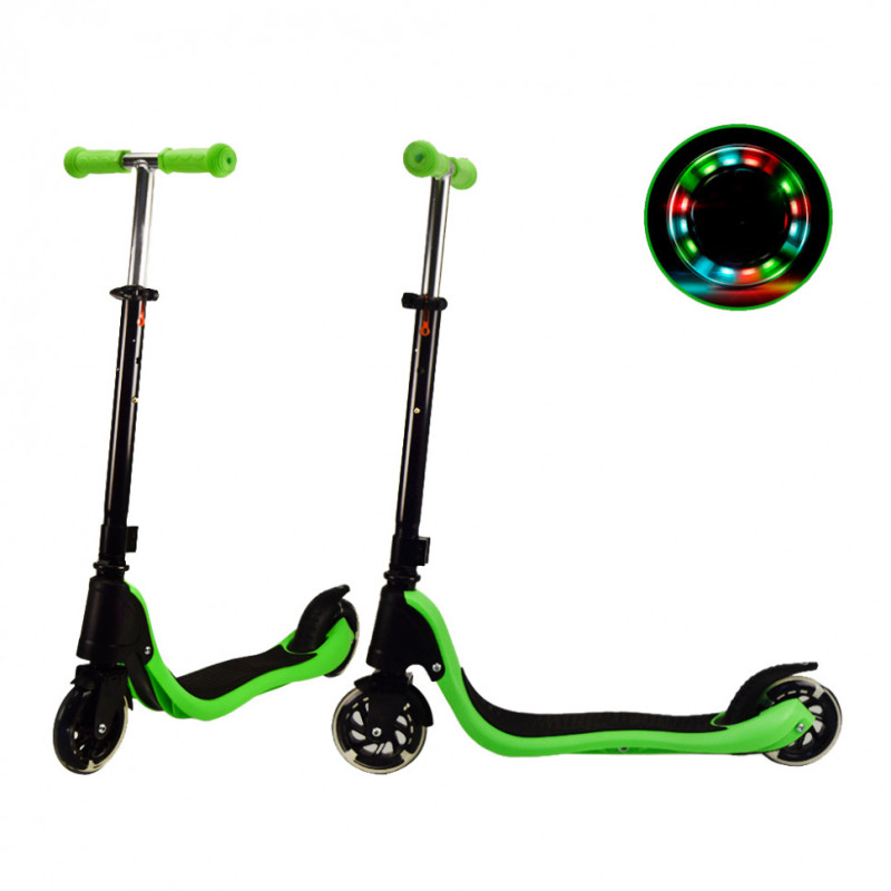 Детский двухколесный самокат SC190815/6/7  с ножным тормозом Детский двухколесный самокат SC190815/6/7  с ножным тормозом