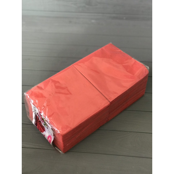 Двошарові серветки червоні БС03