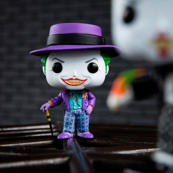 Ігрова фігурка Funko POP! серії Batman 1989" - JOKER WITH HAT WITH CHASE" 47709 (47709)