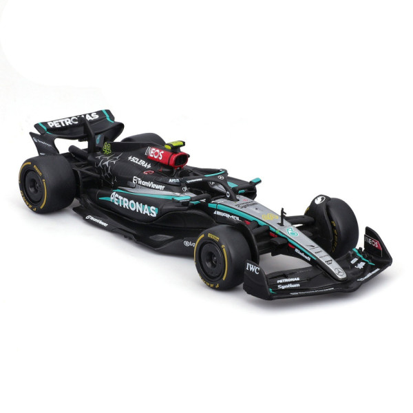 Колекційна автомодель Mercedes-AMG F1 W15 Performance (2024) Bburago 18-38208, 1:43 масштаб (18-38208)