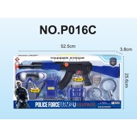 Игровой набор полицейского 33760 с автоматом, маской и другим
