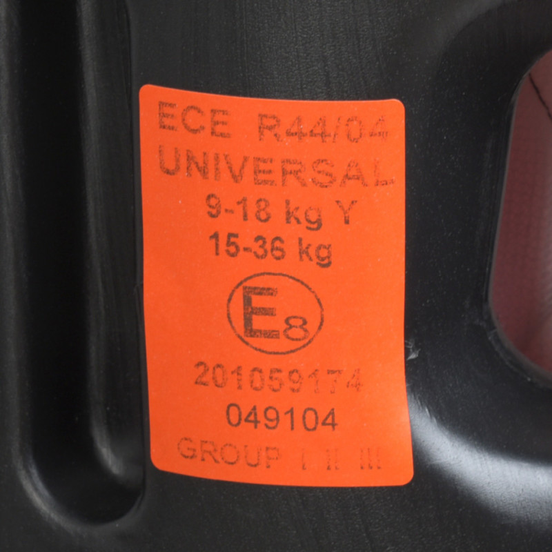 Автокрісло дитяче M 3546-B Black з регулюванням підголівника
