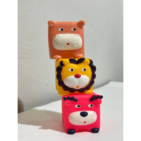 Дитячий набір для купання "Кубики-звірята" 9050_набір_зі_слоником (9050_набір_зі_слоником)