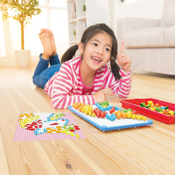 Розвиваючий набір мозаїки Quercetti 0920-Q, дошка 22х16 см 160 штук (0920-Q)