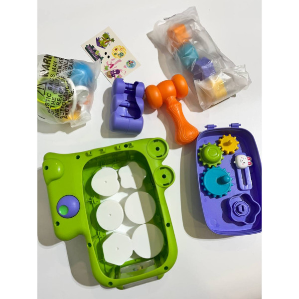 Сортер "Динозавр" QX-91210E, фігури 6шт (4шт-брязкальце, 2шт-кульки), молоточок (QX-91210E)