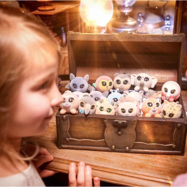 Колекційна фігурка Лев Лоґан Flockies FLO0108 (FLO0108)