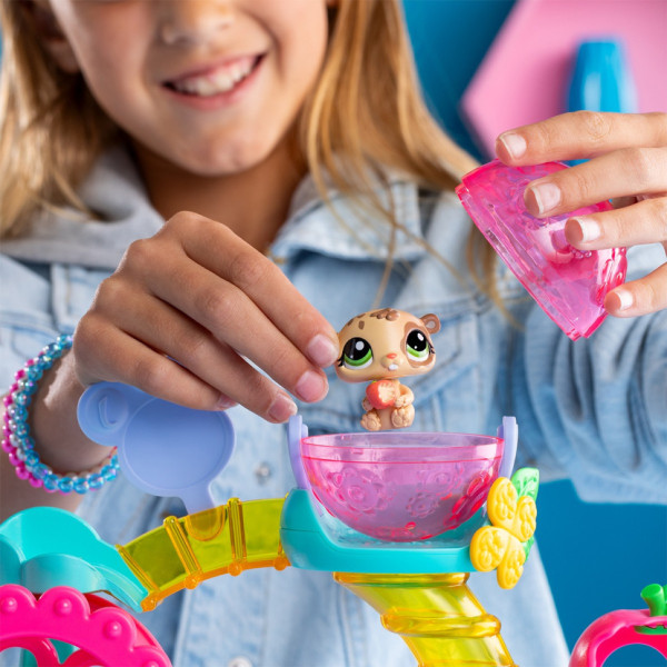 Ігровий набір "Фабрика Розваг" Littlest Pet Shop 00519 аксесуари та 2 фігурки, фабрика (00519)