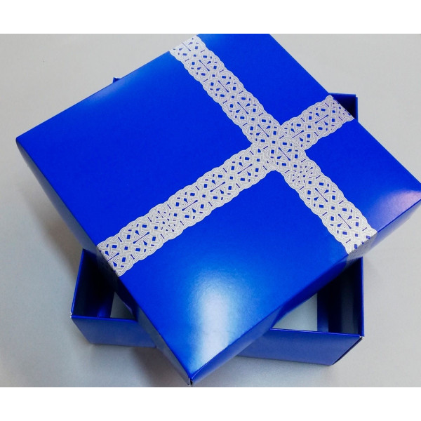 Коробка для подарков "Синяя"
