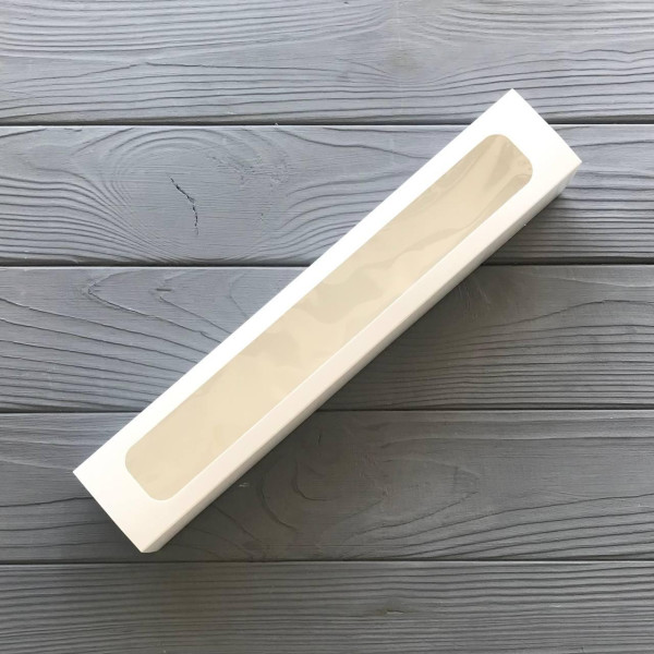 Упаковка для 10 макарунов з віконцем 290*50*45 мм біла