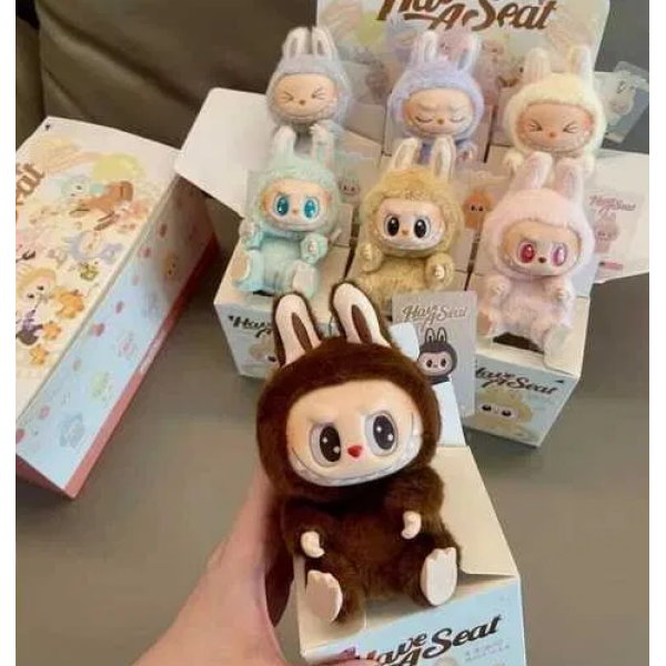 Дитяча м'яка іграшка-брелок The Monsters Labubu Labubu-2 в асортименті (Labubu-2)