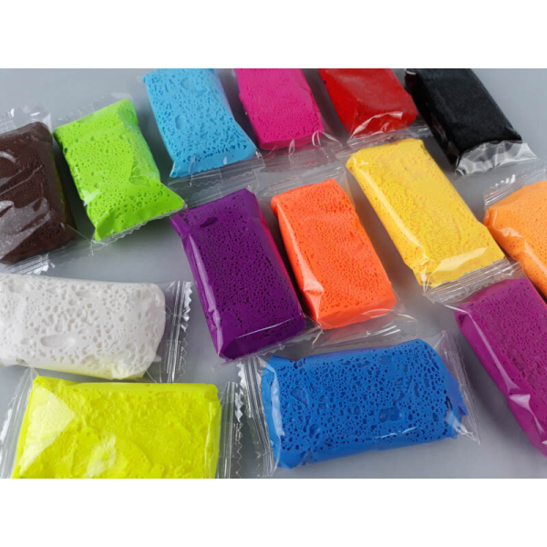 Пластилин лёгкий ZOOлипашки шоу-бокс "Баранчик" ZIRKA 140213 (шоу-бокс 14 цветов, 56 стиков по 6 г)