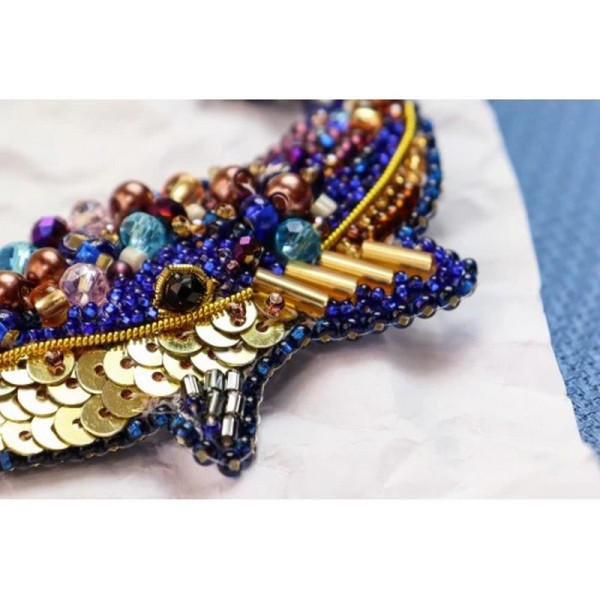 Набір для вишивання бісером прикраси "Синій кит" AD-239 на натуральному полотні (AD-239)