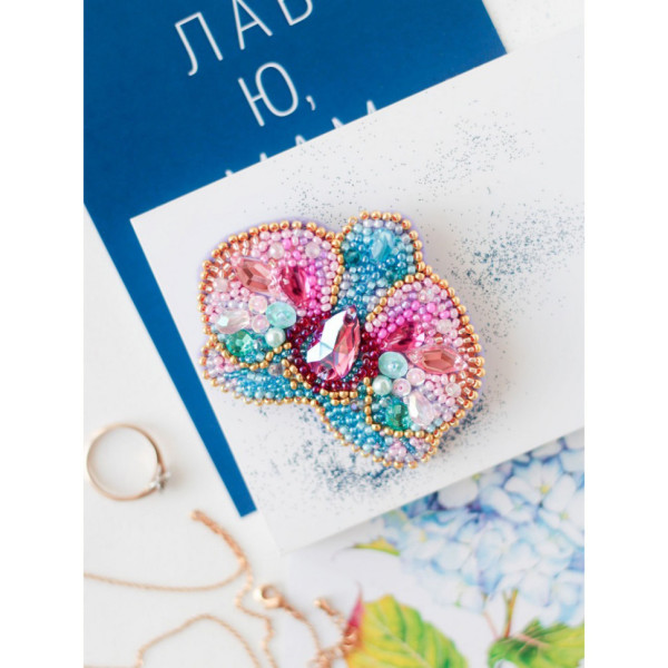 Набір для вишивання бісером прикраси "Орхідея" AD-212 на натуральному полотні (AD-212)