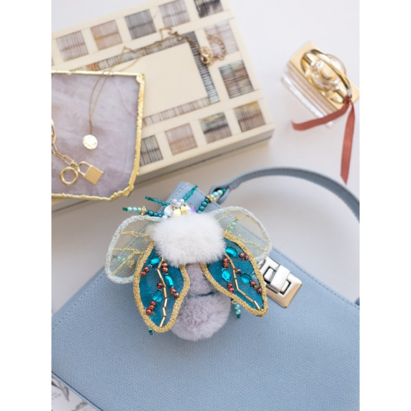 Набор для создания украшения "Плюшевая сказка" AD-087 на натуральном холсте(AD-087)