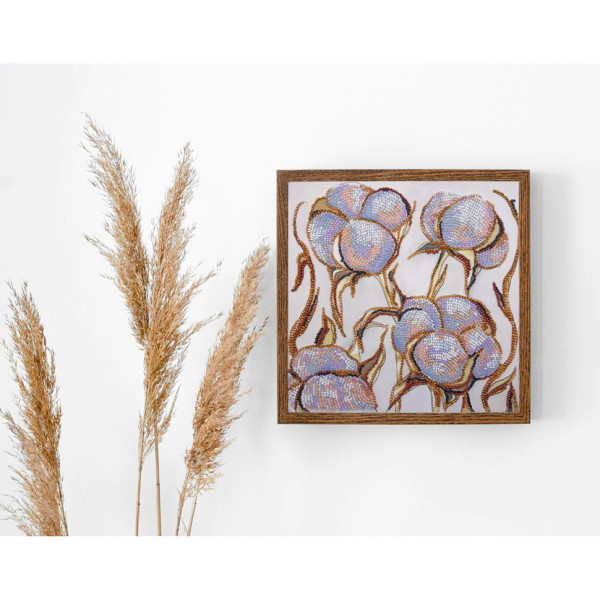 Набор-миди для вышивки бисером "Нежное прикосновение" AMB-090 20х20 см
