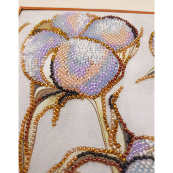 Набор-миди для вышивки бисером "Нежное прикосновение" AMB-090 20х20 см
