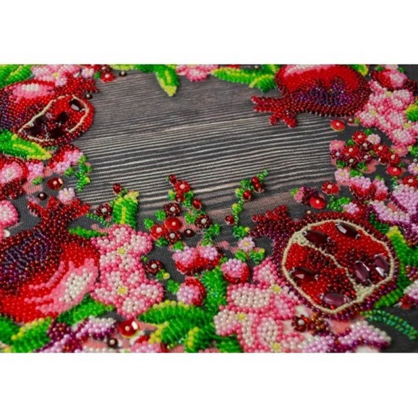 Набір для вишивання бісером "Червоні гранати" AB-890 на натуральному полотні (AB-890)