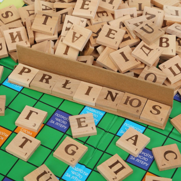 Настільна гра ERUDITE Arial 910466 три мови (910466)