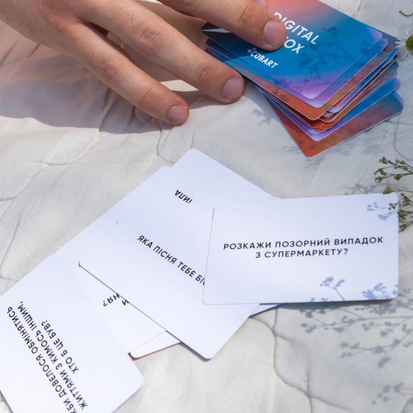 Розмовна-настільна гра "Digital Detox" CBRT-9993, 125 карток (CBRT-9993)