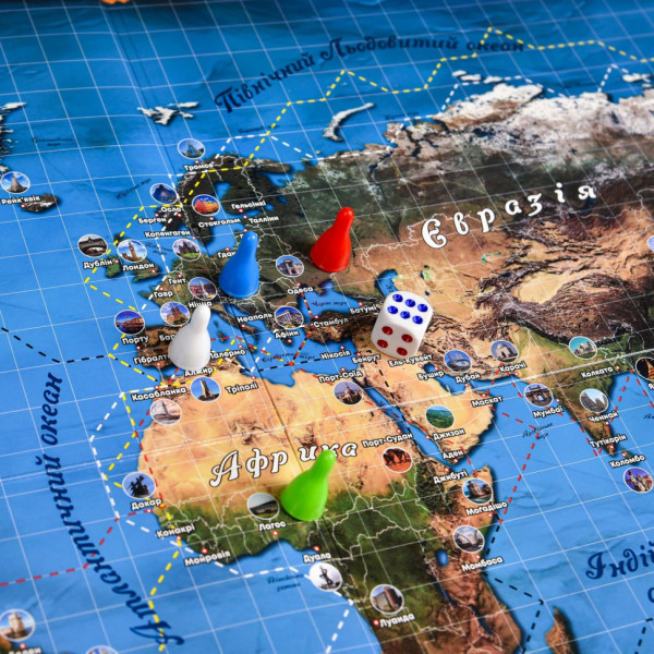 Настольная игра "Вокруг света" 30110 рулетка, призовые жетоны 75 штук(30110)