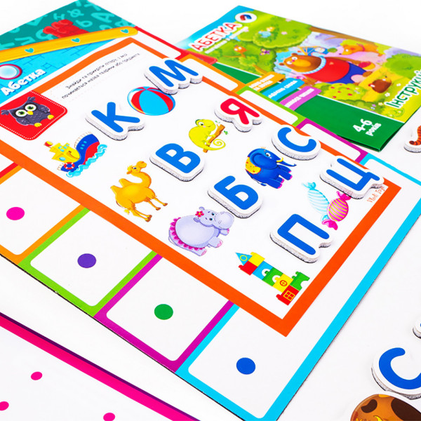 Дитяча настільна гра "Абетка з магнітною дошкою" VT5412-01 букви на магнітах (VT5412-01)