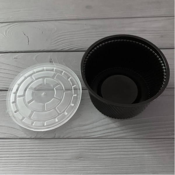 Контейнер - супник з кришкою круглий ребристий 500мл чорний PP ø=116 (50/1000) АЛ-500Р