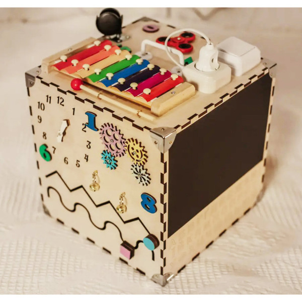 Розвиваюча іграшка Бізікуб Temple Group TG200126 30х30х30см Натуральний (TG200126)