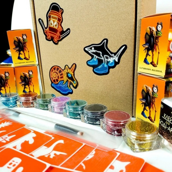 Подарунковий набір "Брейнрот" gift-box-brainrot-5kids (gift-box-brainrot-5kids)