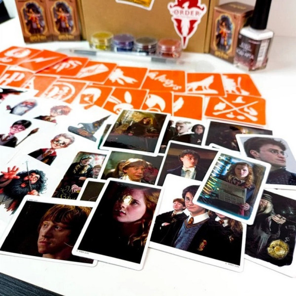 Подарунковий набір "Магічний подарунок від Гоґвортсу" gift-box-potter-3kids (gift-box-potter-3kids)