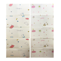 Дитячий Термокилимок двосторонній складний C9811-1, 175 х 70 х 0,8 см (C9811-1)