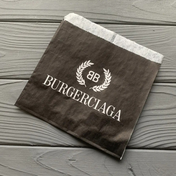 Упаковка бумажная для Бургера 68Ф (140x140 мм)