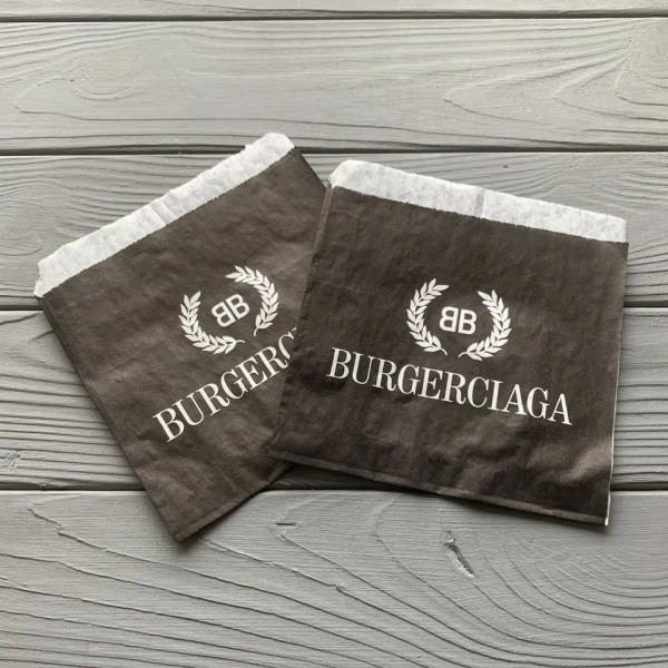 Упаковка бумажная для Бургера 68Ф (140x140 мм)